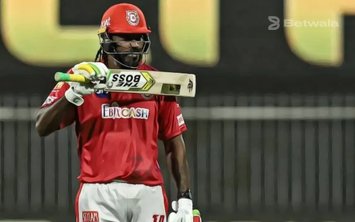 Chris Gayle Signs with Quetta Gladiators