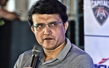 Sourav Ganguly Picks Between Steve Smith and Virat Kohli Sourav Ganguly Picks Between Steve Smith and Virat Kohli