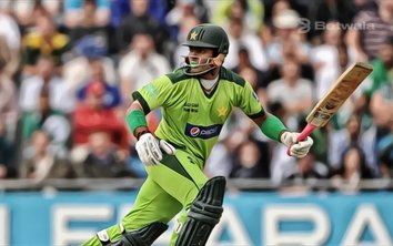 Umar Akmal Charged for Breaching Anti-Corruption Code