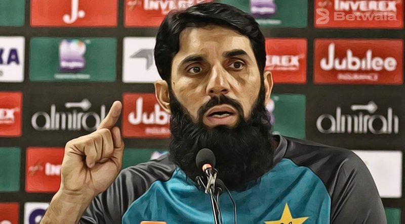Misbah Baffled at Pakistan’s Performance Against Sri Lanka