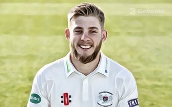 Chris Dent Extends Contract With Gloucestershire