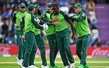 Former South African Players Criticizes Team Former South African Players Criticizes Team