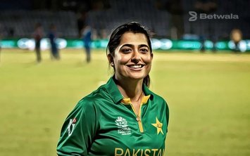 Sana Mir Retires From International Cricket